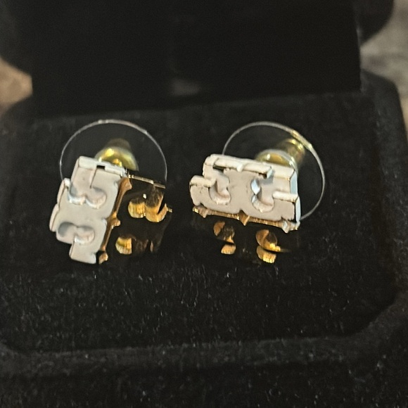 Tory Butch Earrings - Picture 4 of 4